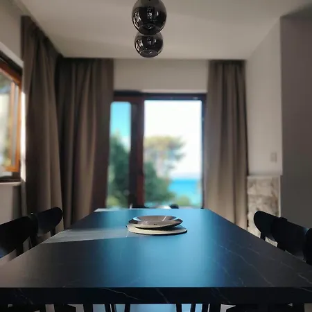 Mare Villa